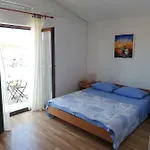 Apartament Dino