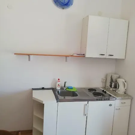 Dino Appartement Murter
